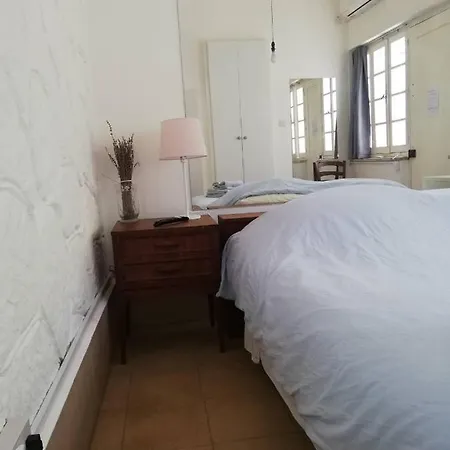 Sparrows Nest Апартаменты Ларнака